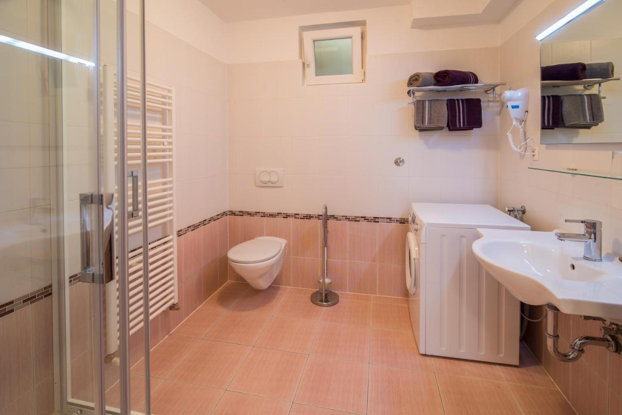 Apartments Bogdanic Krk I 克尔克 外观 照片