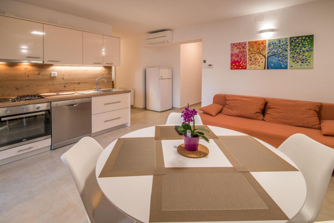 Apartments Bogdanic Krk I 克尔克 外观 照片