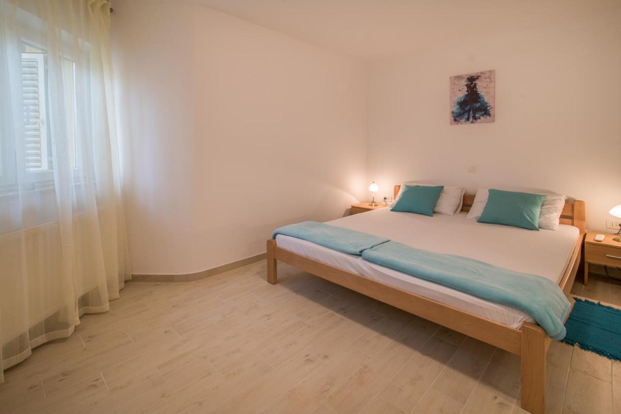 Apartments Bogdanic Krk I 克尔克 外观 照片